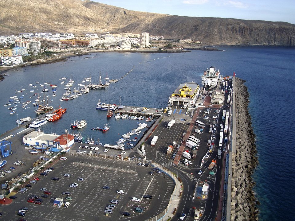 Tenerife porto di los cristianos InfoCanarie El Hierro
