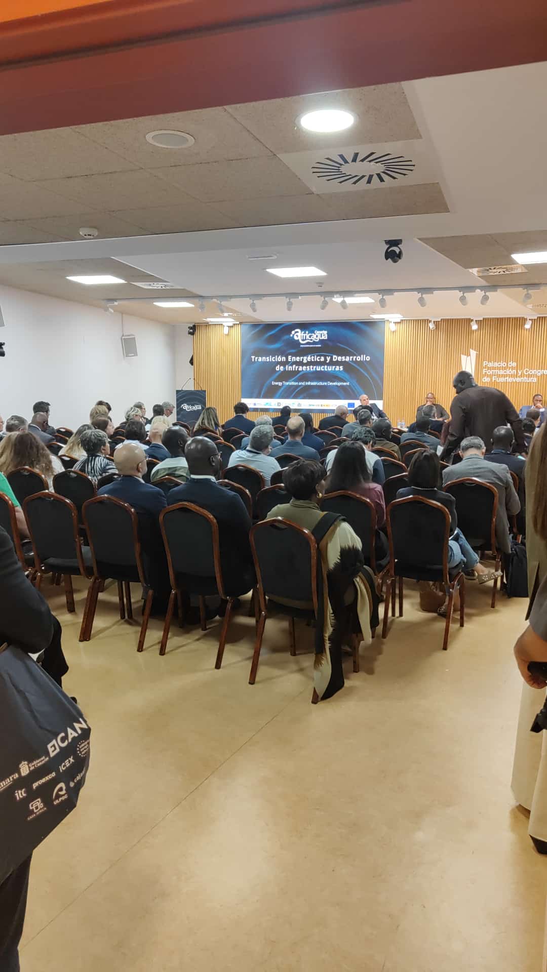 InfoCanarie - Africagua 2025 Fuerteventura - acqua ed energie rinnovabili